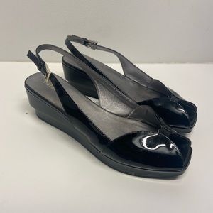 VINTAGE PRADA SLINGBACK